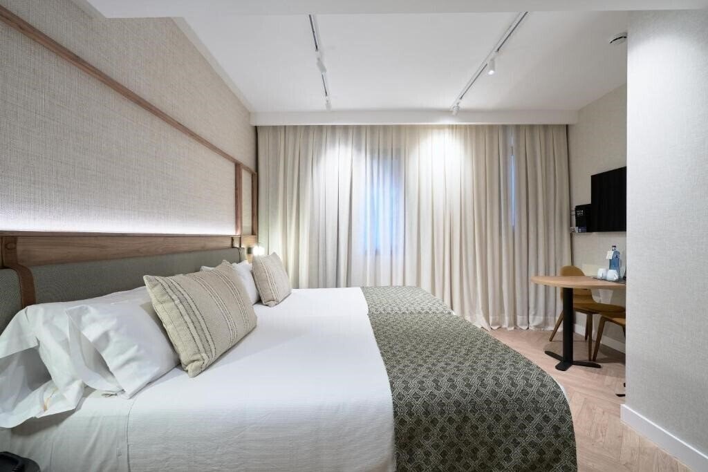 Фотографія Catalonia Aragon 3*