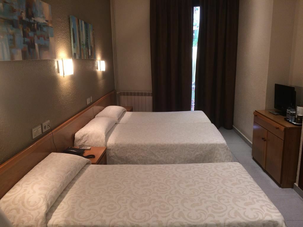 Фотография Aneto Hotel 1*