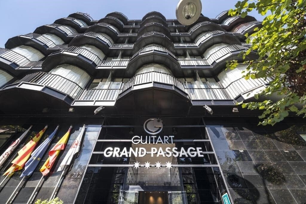 Hotel Guitart Grand Passage 4*