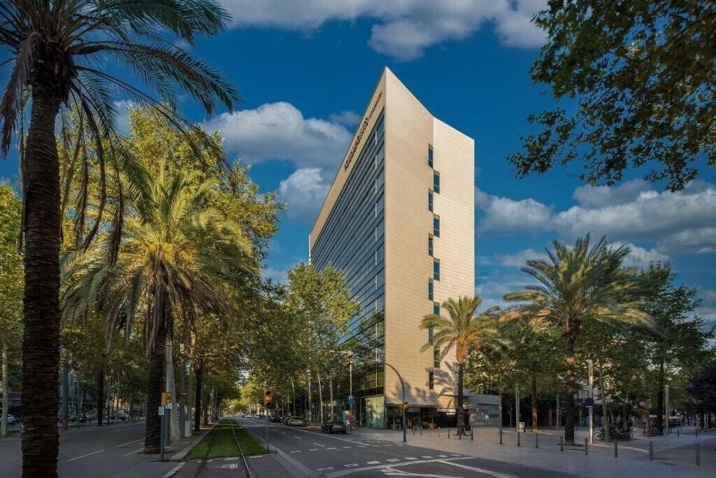 Hotel Four Points By Sheraton Barcelona Diagonal 3*