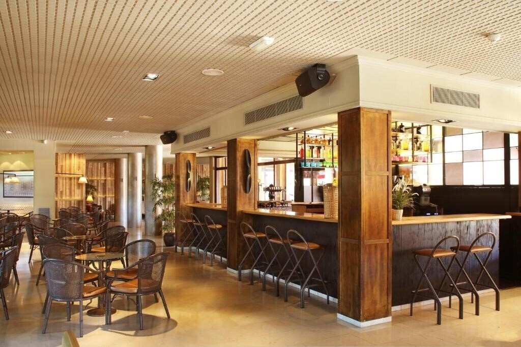 Zdjęcie Luna Park Hotel Yoga & SPA 3*