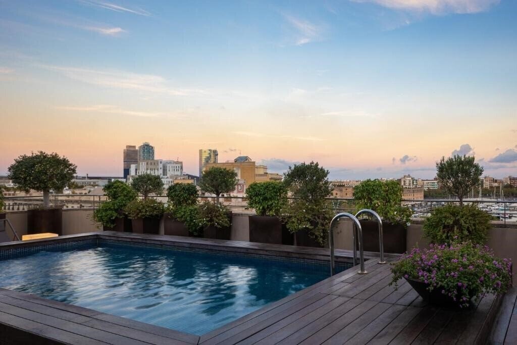 Obraz Duquesa Suites Barcelona 4*