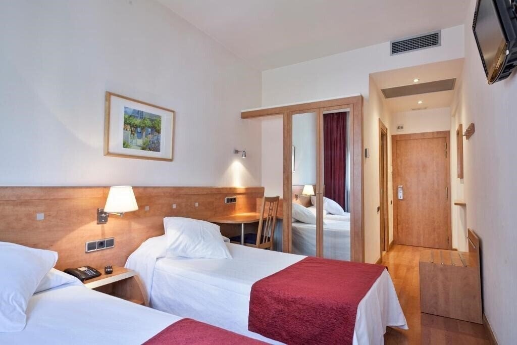 Фото Acta Antibes 2*