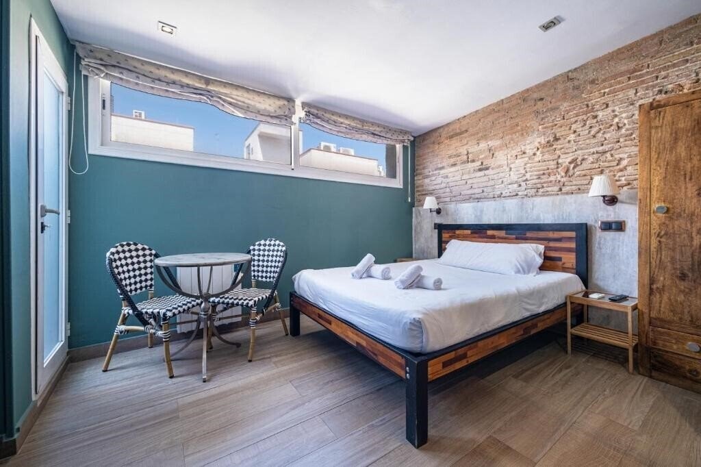 Фото Ainb Born Damas 3*