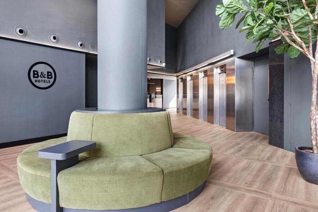 Hotel Porta De Gallecs 3*