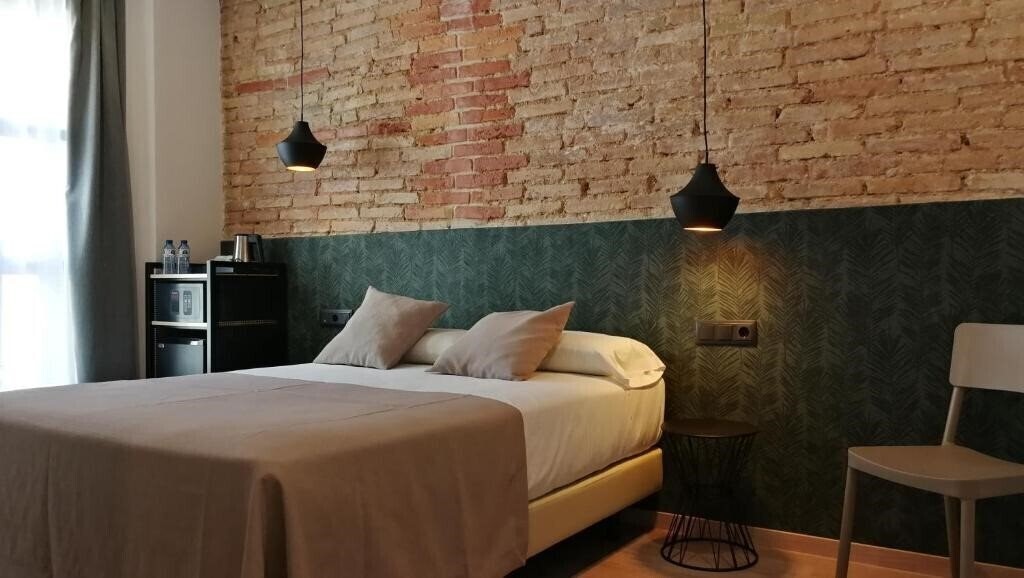 Hotel Canton 1*