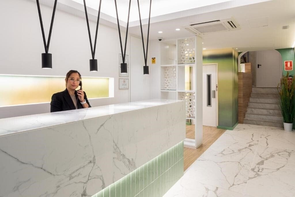 Zdjęcie Cataluna 2*