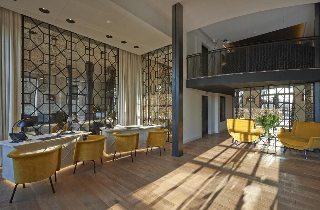 Фото Serras Barcelona 5*