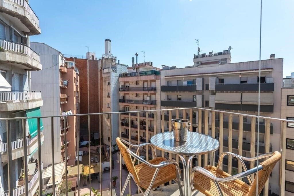 Zdjęcie My Space Barcelona Pool City Center 4*