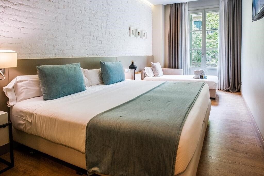 Zdjęcie Well And Come 4*