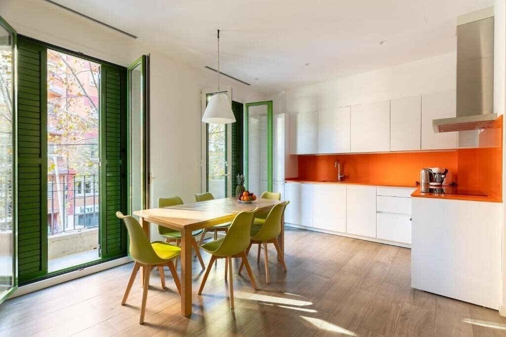 Hotel Cosmo Apartments Marina Auditori 3*