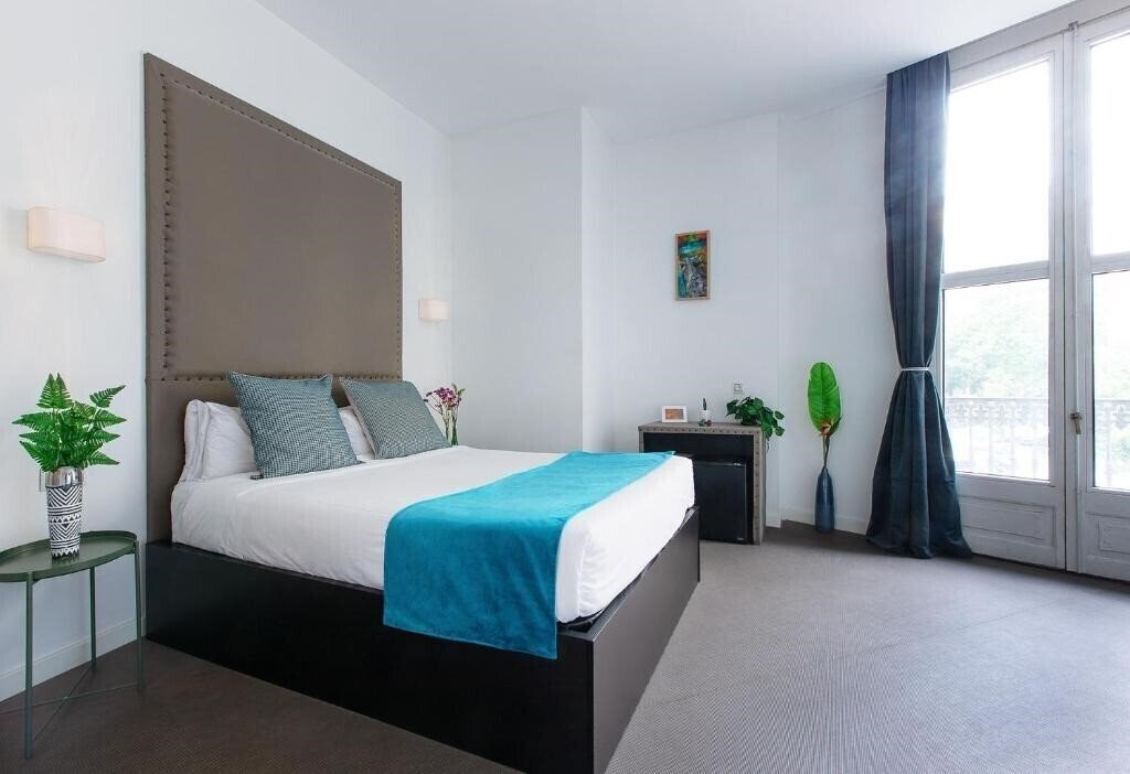 Hotel Amra Barcelona Caspe 2*