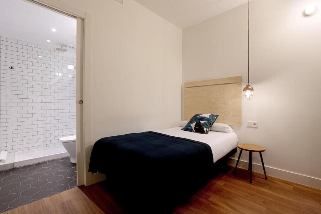 Zdjęcie Magatzem 128 3*