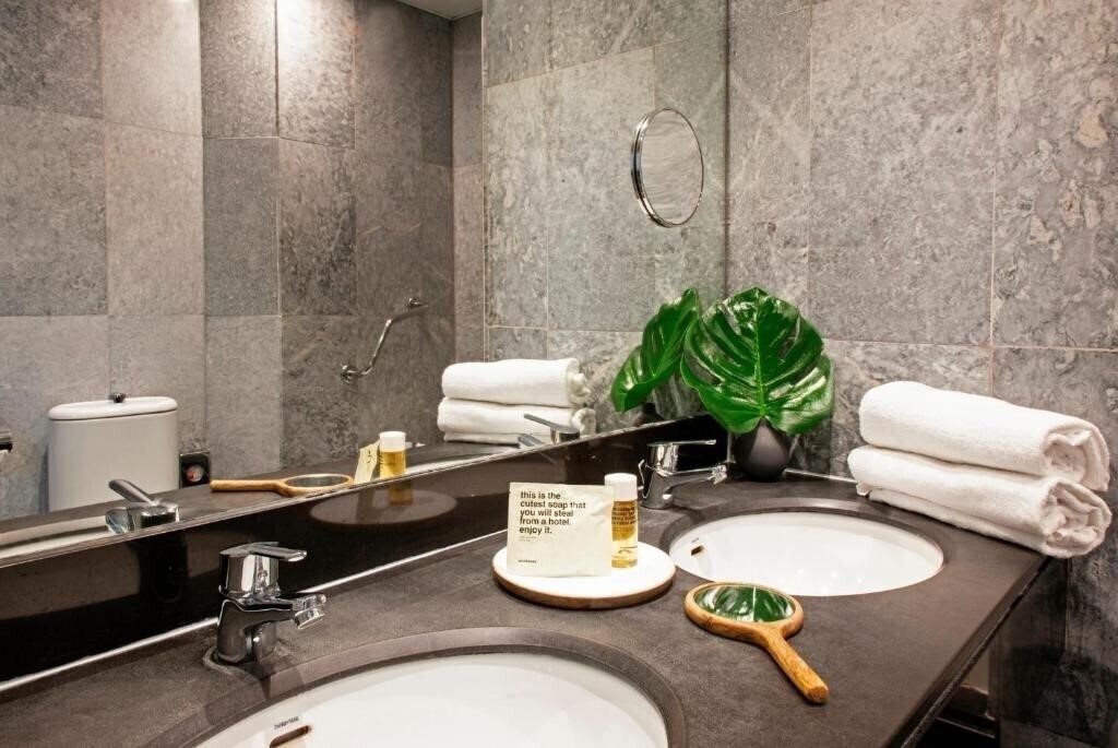 Фотографія Chic & Basic Velvet 3*