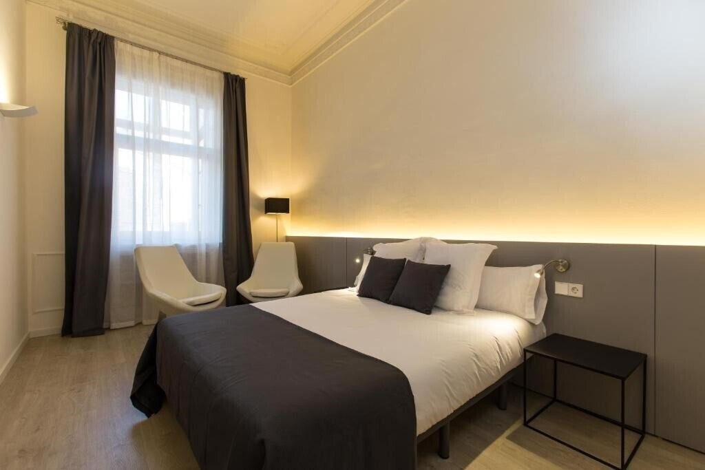 Zdjęcia Izaila Plaza Catalunya 3*