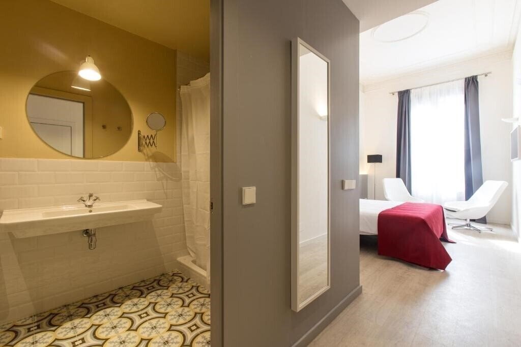 Zdjęcie Izaila Plaza Catalunya 3*