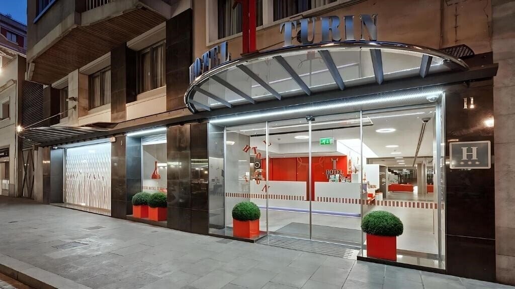 Zdjęcie Turin Barcelona 3*