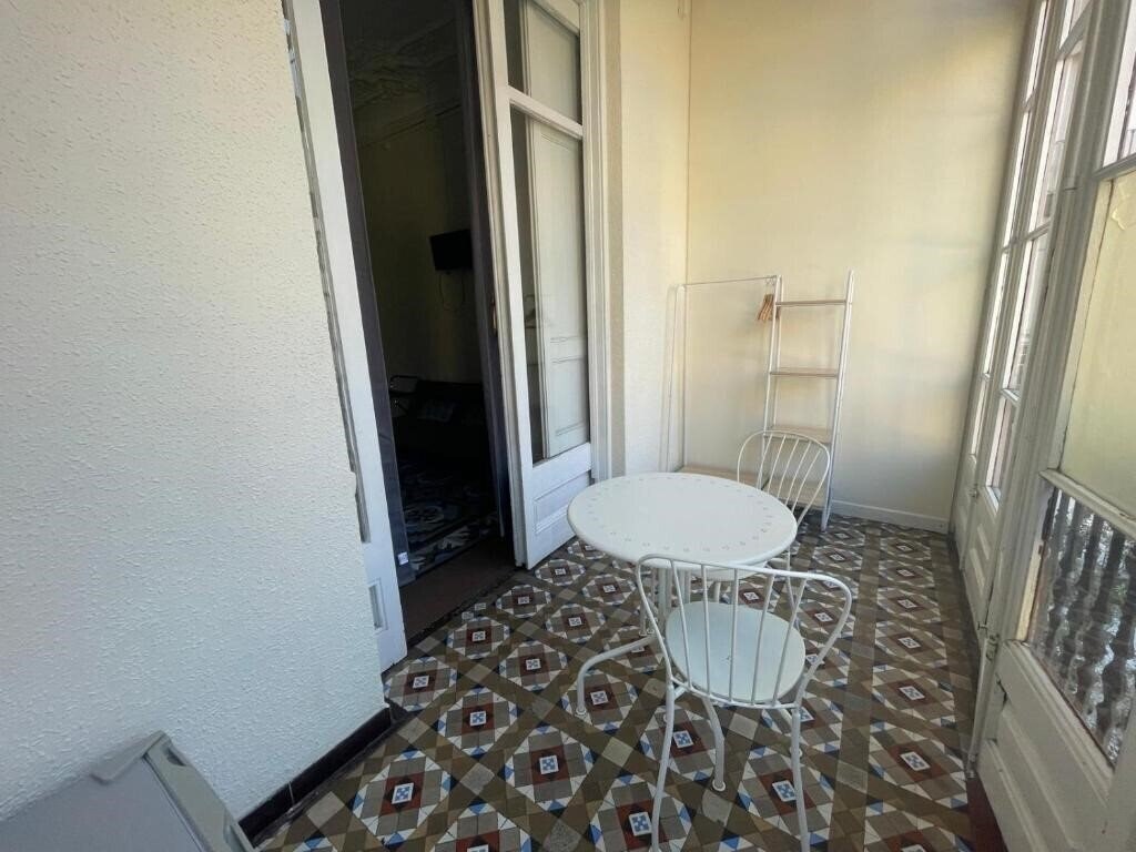 Zdjęcie Hostal Balmes Centro 2*