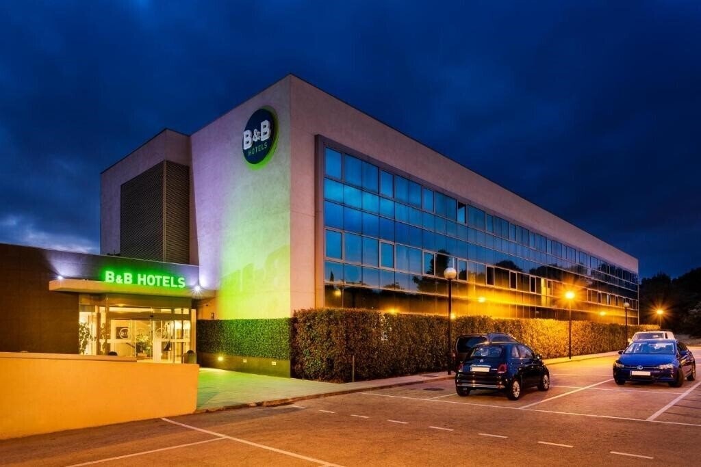 Hotel B&B Hotel Barcelona Sant Cugat (ex. The Site By Bluebay Sant Cugat) 3*