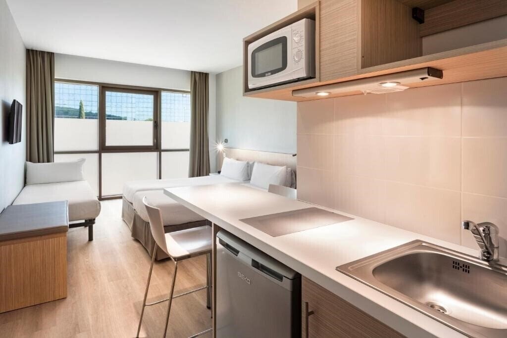 Zdjęcie B&B Hotel Barcelona Sant Cugat (ex. The Site By Bluebay Sant Cugat) 3*