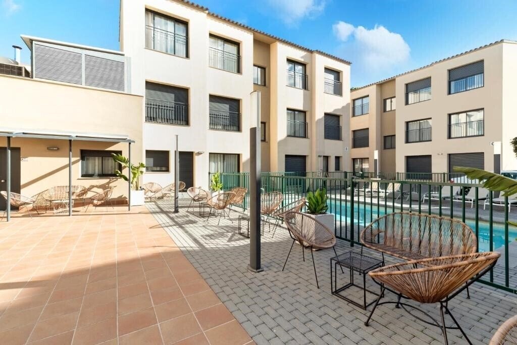 Зображення Castell Beach 2*