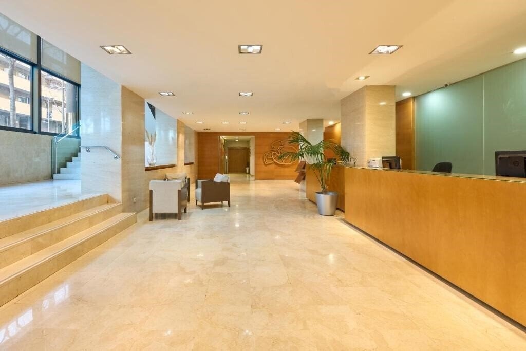 Zdjęcie Catalonia Barcelona Beach 4*