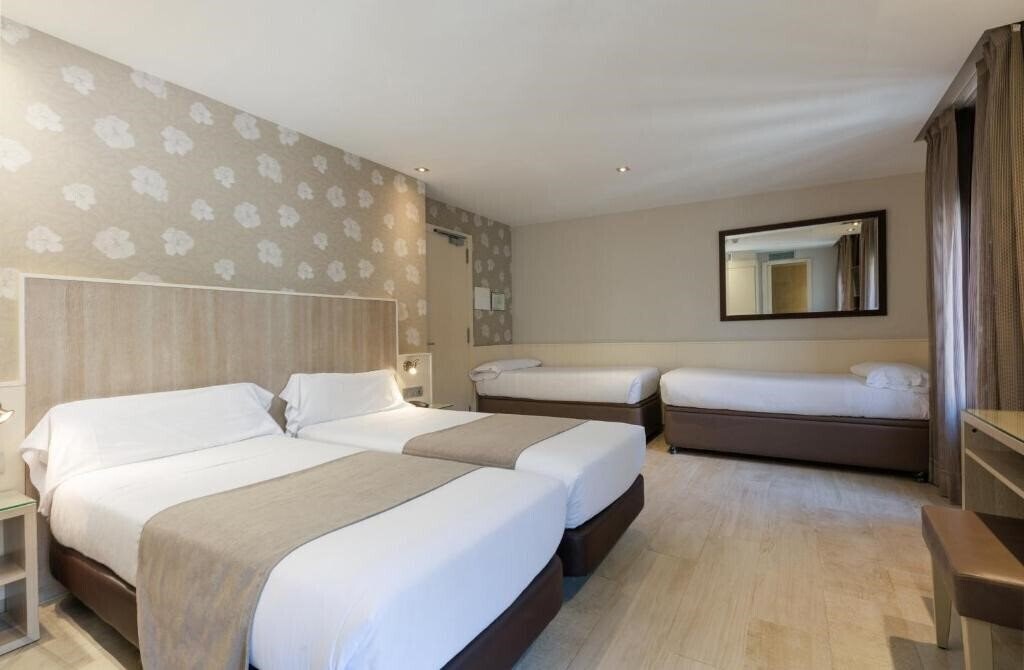 Hotel Santa Marta 2*