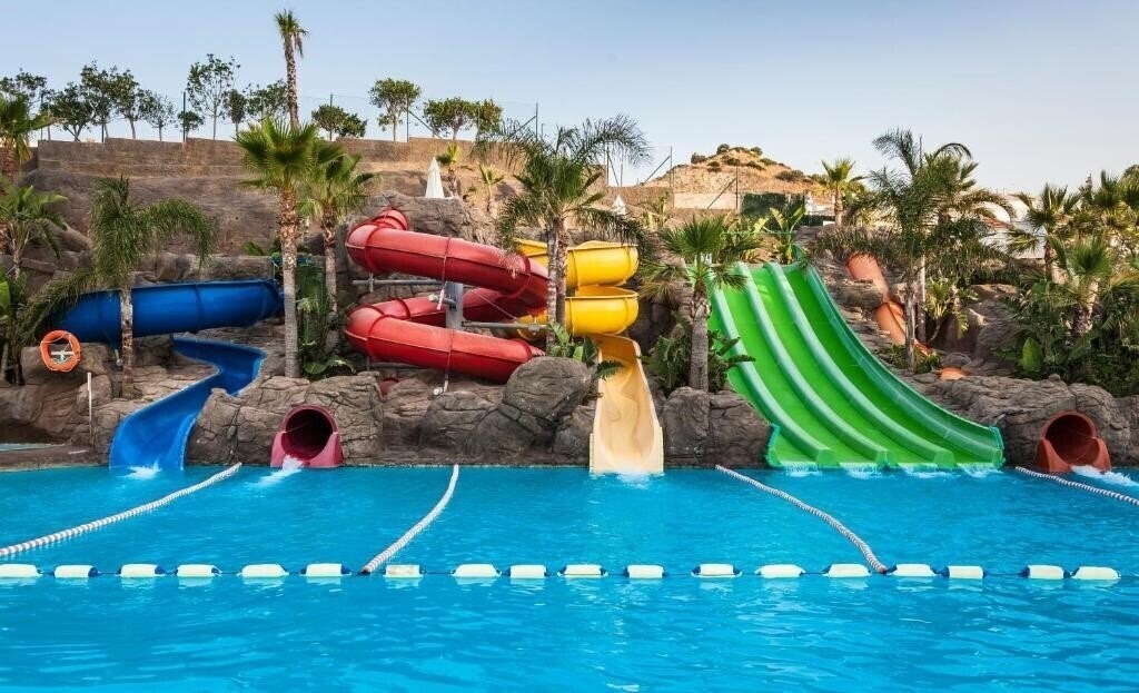 Готель Globales Los Patos Park 4*