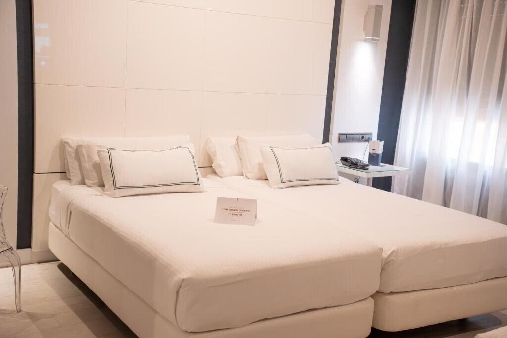 Zdjęcie Malaga Nostrum 3*