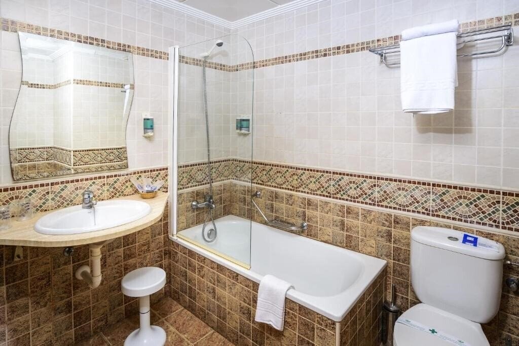 Obraz CONDAL (ex. Condal Hotel) 3*