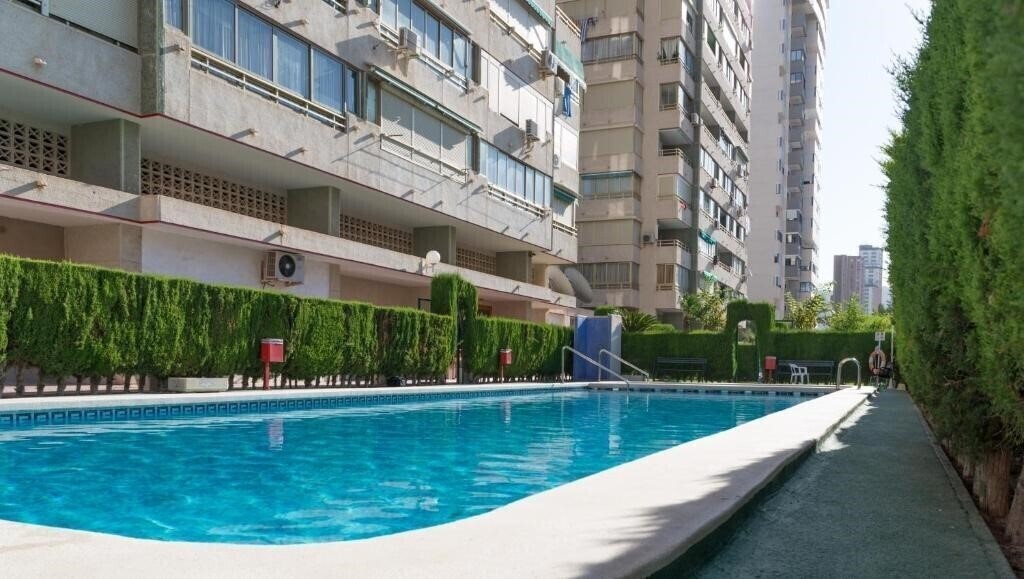 Готель Mariscal IV-V 2*