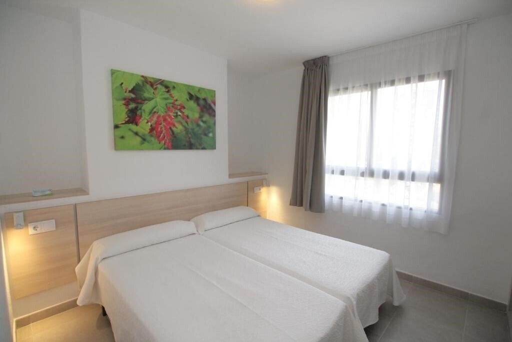 Фото Vistamar Benidorm 2*