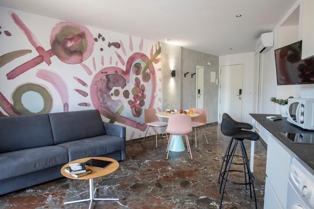 Готель Apartamentos San Jaime Center Suites 3*