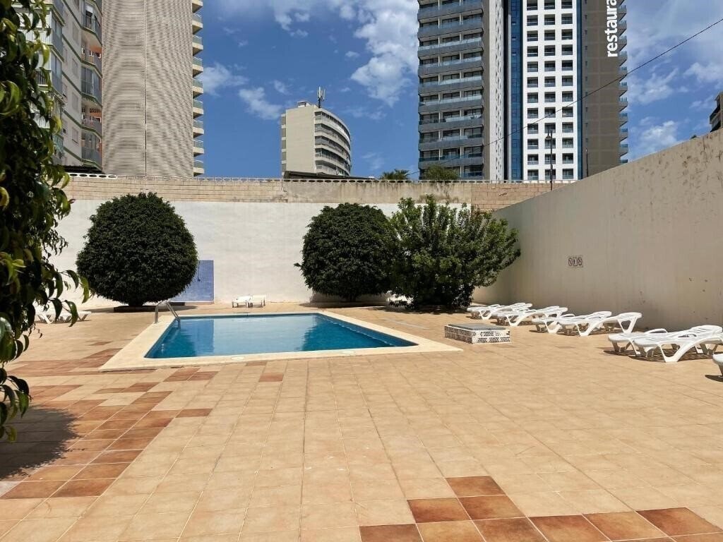 Фотографія Apartamentos San Jaime Center Suites 3*