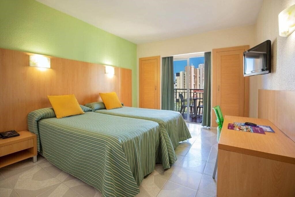 Фото Servigroup Pueblo Benidorm 3*