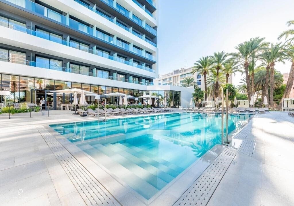 Отель Port Alicante Playa De San Juan 4*