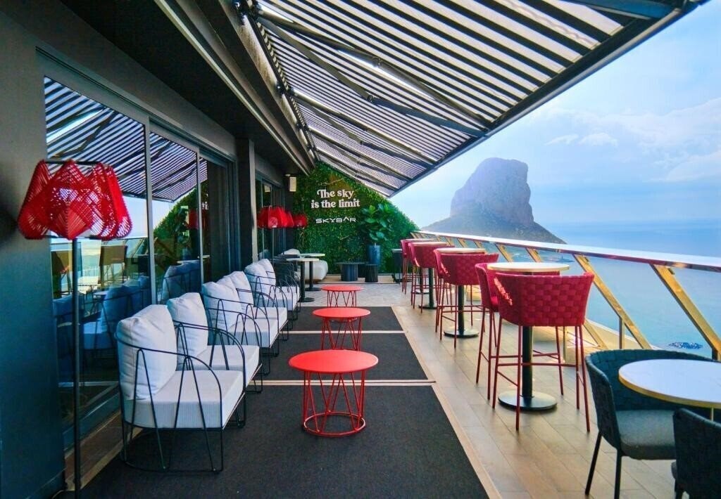 Zdjęcie Estimar Calpe Suitopia 3 & Three 4*