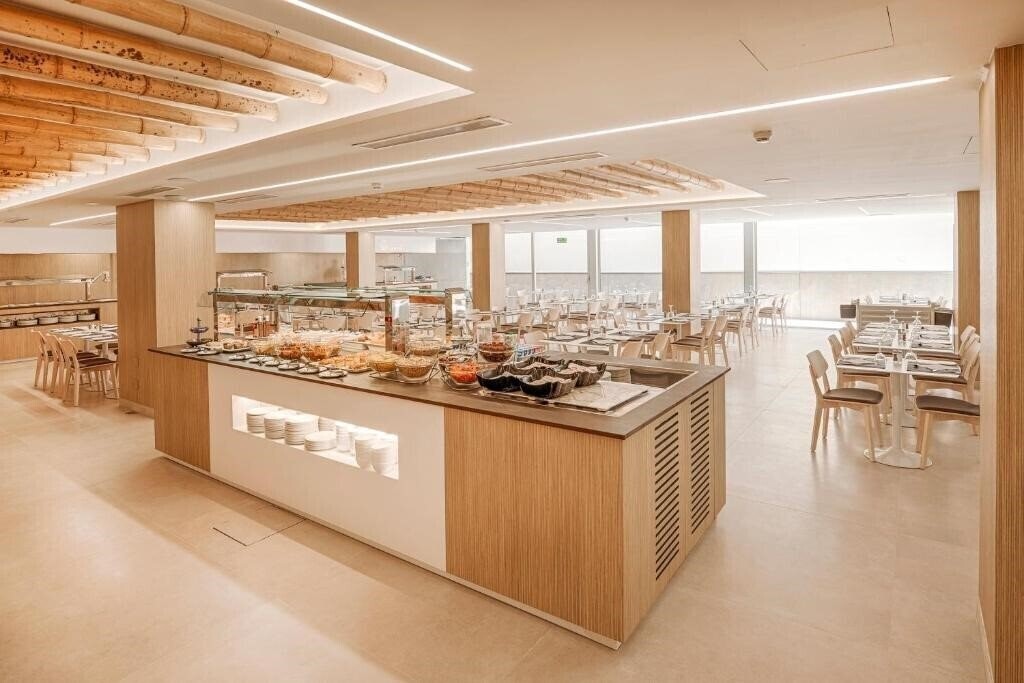 Zdjęcie Europa Center 2*