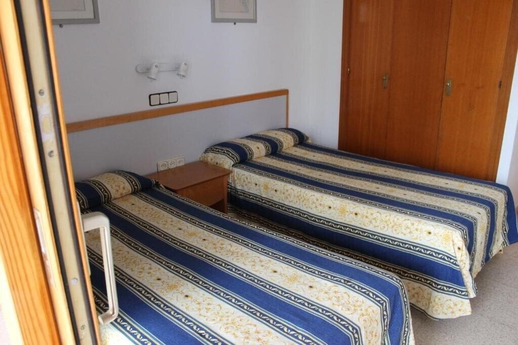 Фотографія Alpha 2*