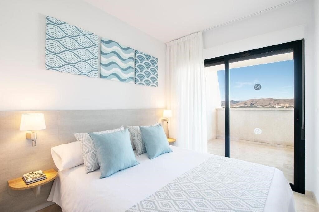 Zdjęcie P&V Benidorm Horizon 3*
