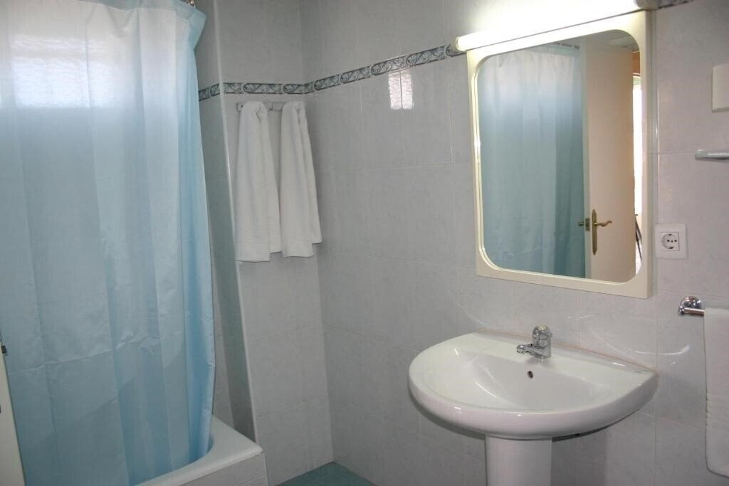 Zdjęcie Apartamentos Astoria 3*