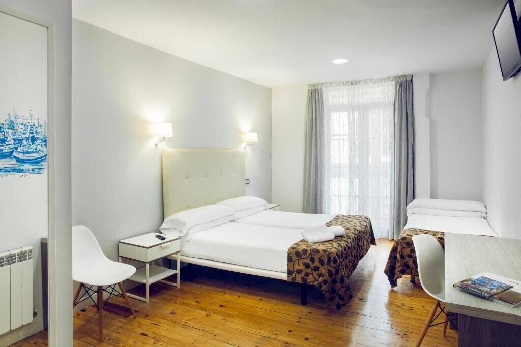 Zdjęcia Casual Hostal Gurea 2*