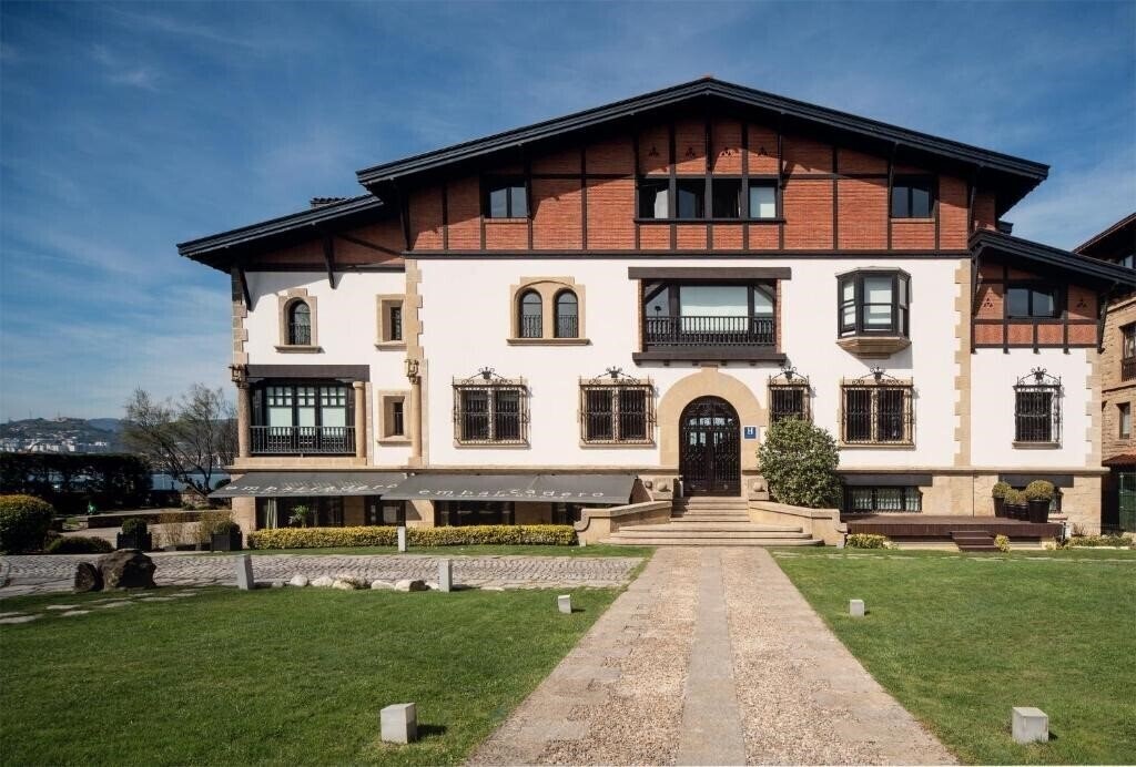 Hotel Ercilla Embarcadero Getxo 4*