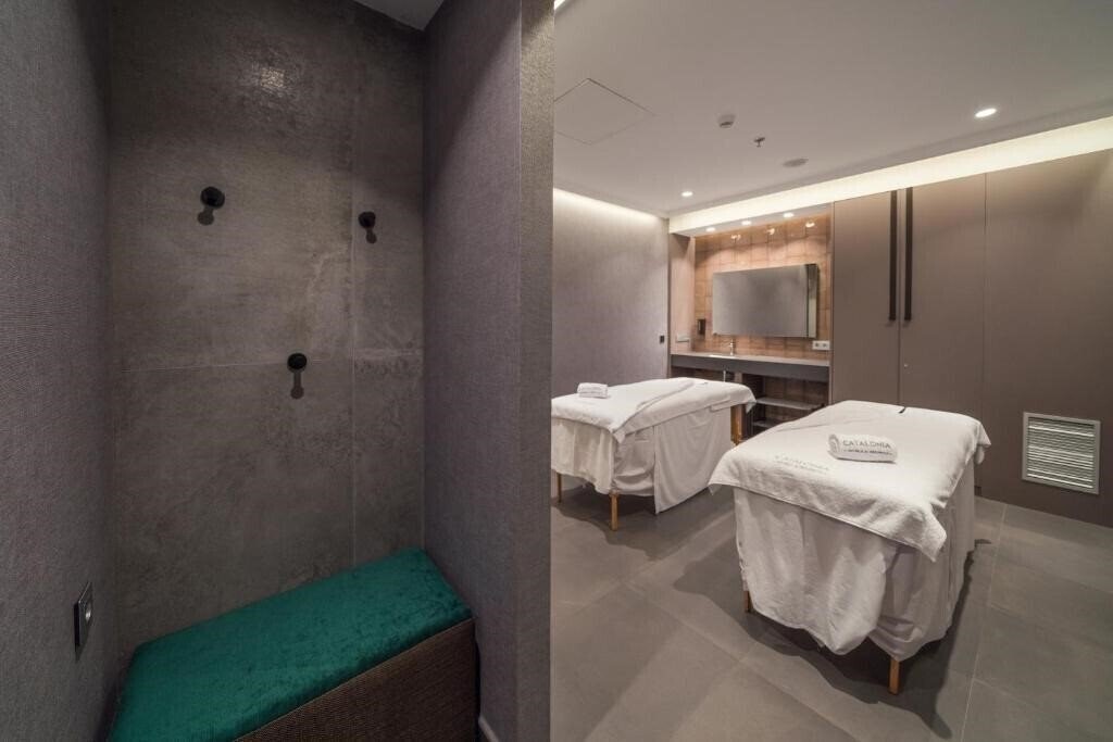 Zdjęcia Catalonia Gran Via Bilbao 4*