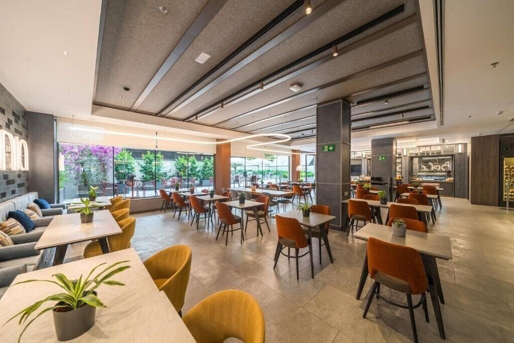 Obraz Catalonia Gran Via Bilbao 4*