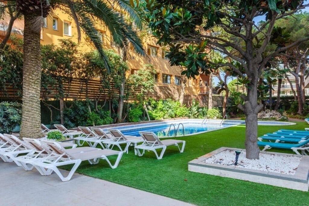 Hotel Checkin Blanes 3*