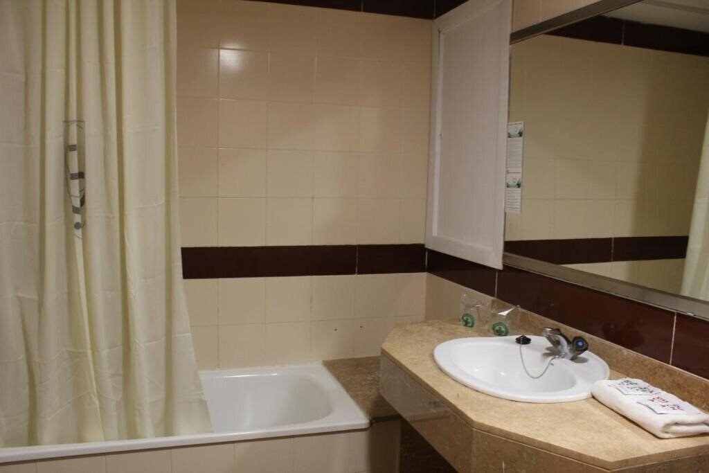 Zdjęcie Esplendid Blanes Hotel 3*