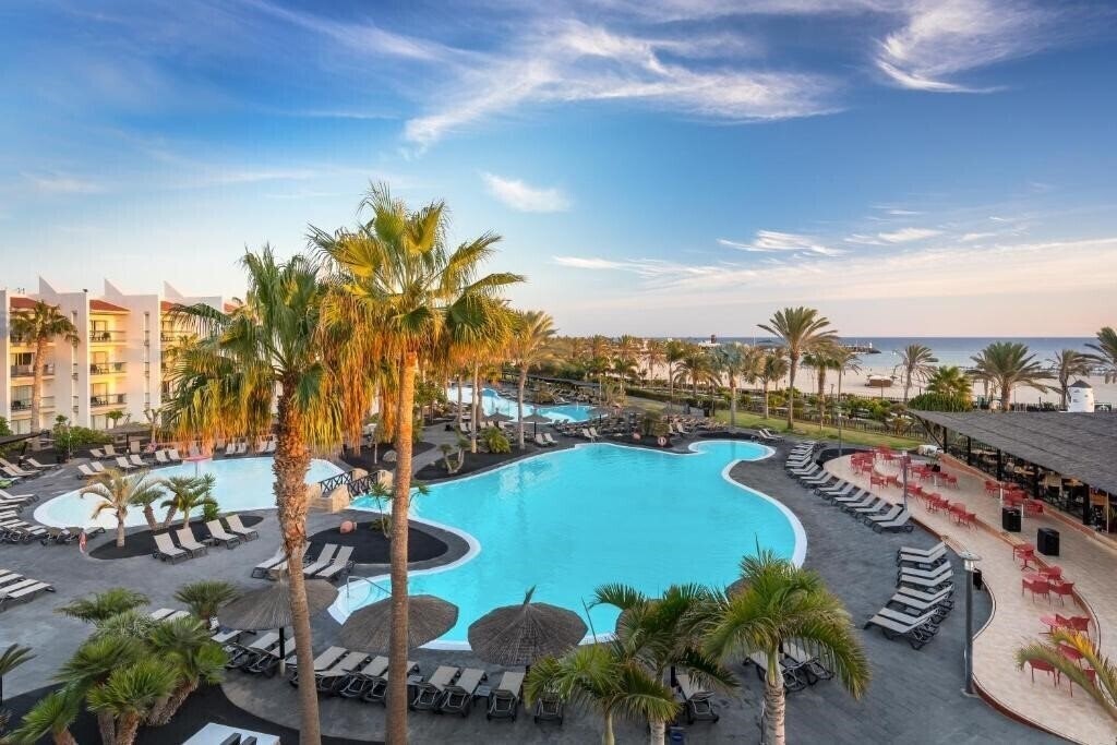Готель Barcelo Fuerteventura Mar 4*