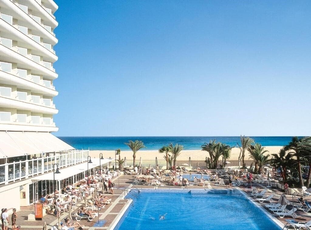 Hotel Riu Oliva Beach Resort 4*