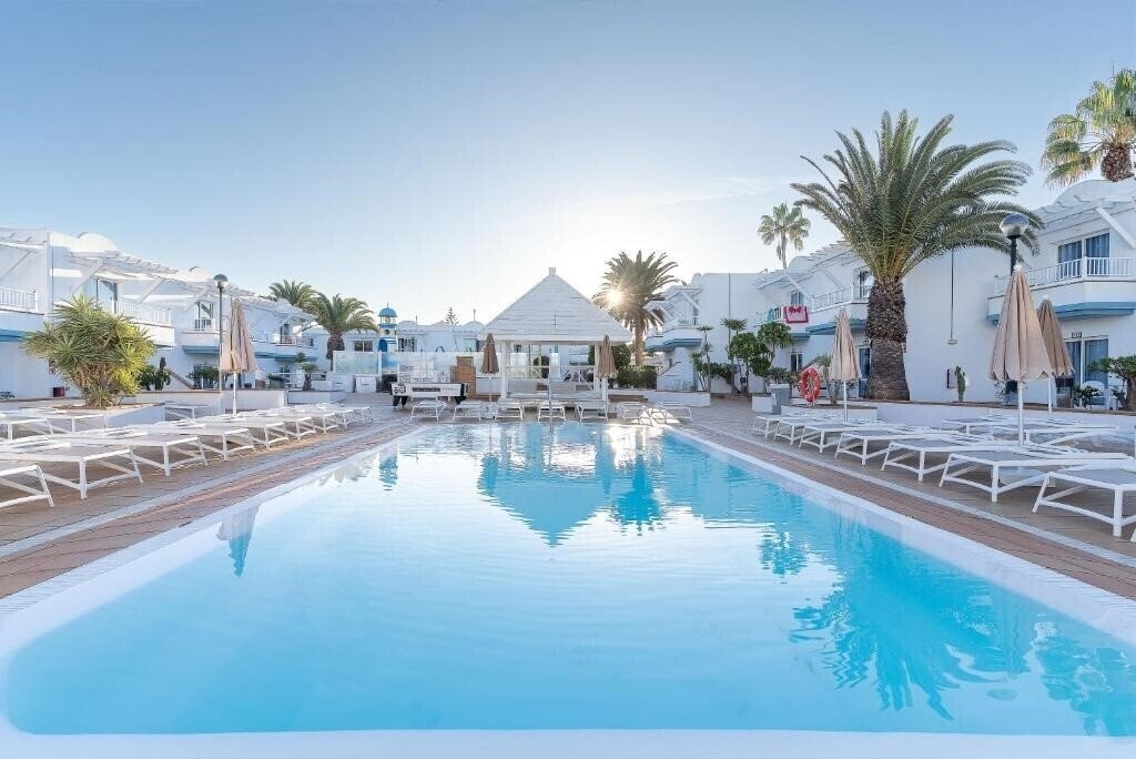 Zdjęcie Arena Beach Apts 3*